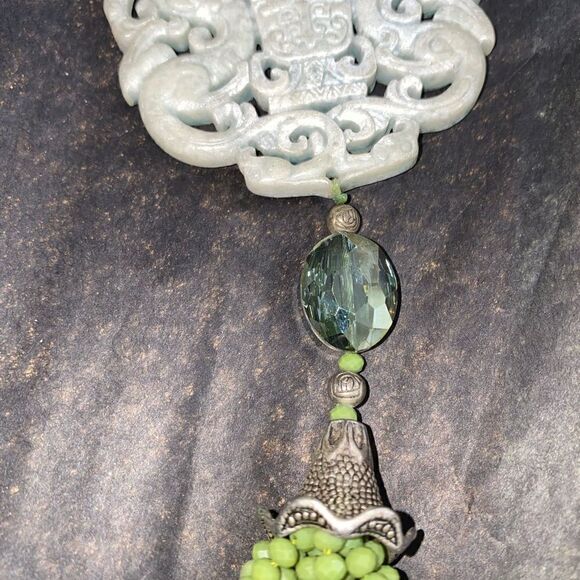 24” Jade, quartz, crystal pendant tassel necklace. Pendant&tassel removable - Picture 10 of 16